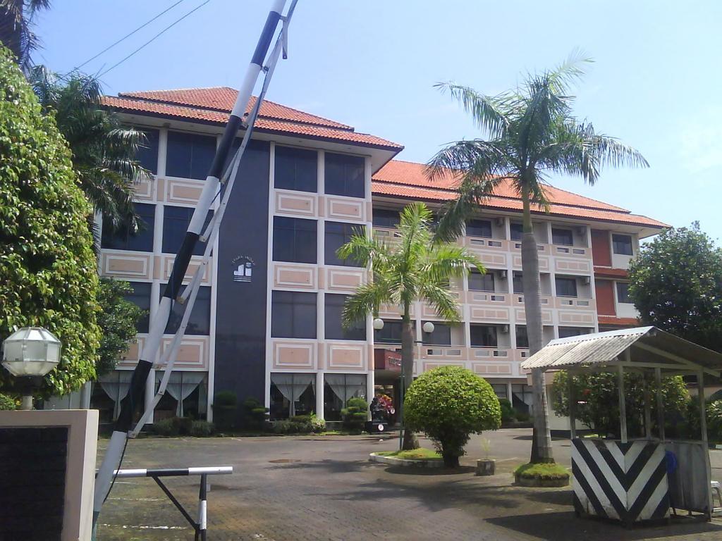Jepara Indah Hotel Zewnętrze zdjęcie